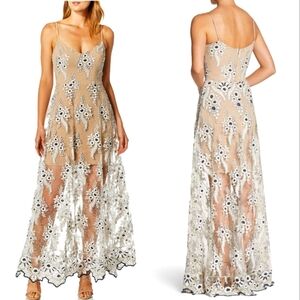 Nwot Dress the Population Nude/Ivory Lace Navy Floral Accent Illusion Maxidress